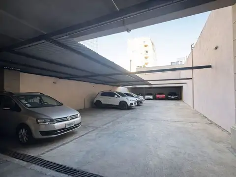Departamento 6 ambientes con 2 baños
