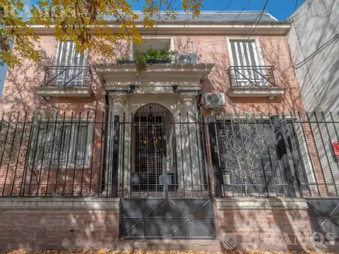 Casa en Bajo Belgrano. Alquiler