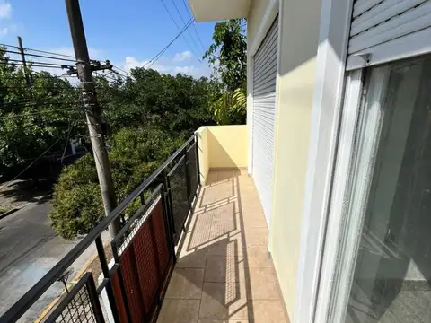Depto Tipo Casa en Venta en Hurlingham, USD 75.000