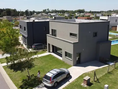 Casa en Pilar, Barrio San Pablo