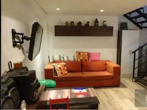 Depto Tipo Casa en Venta de 2 dormitorios