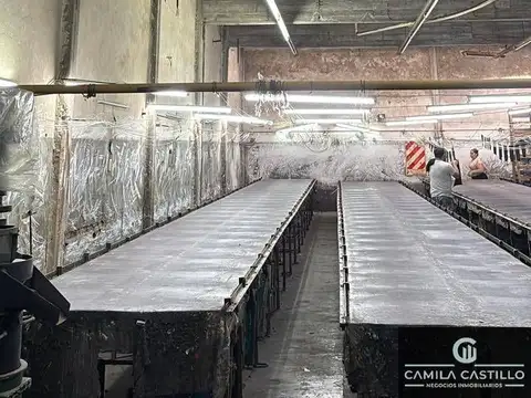 Galpón en alquiler de 424m2 ubicado en San Justo