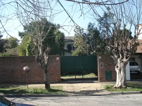 Casa en Alquiler de 3 dormitorios