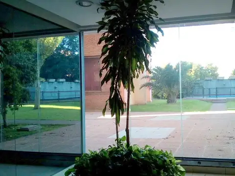 Avenida Presidente Peron 500