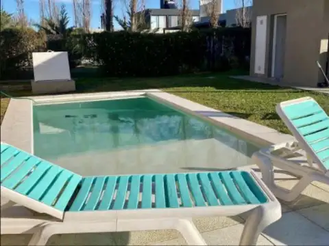 Casa en Venta en Funes, USD 138.000