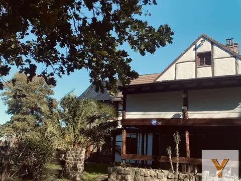 Casa en Venta de 5 dormitorios