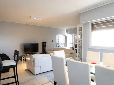 Avenida Bartolomé Mitre 2000