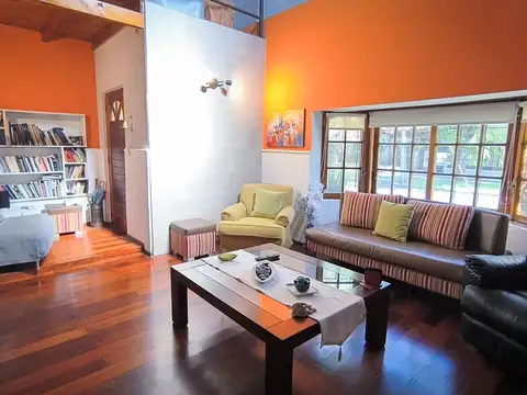 Casa en Venta en Adrogue, USD 257.000