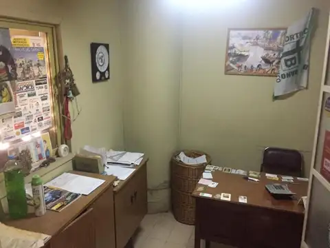 Galpon en Venta 10  mts Frente