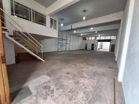 Galpon en Alquiler en Villa Ballester, $ 2.600.000