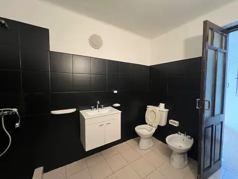 Depto Tipo Casa en Venta 50 años