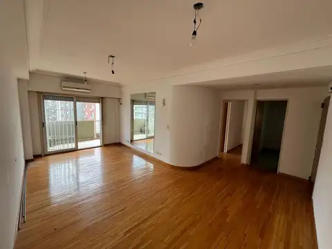 Departamento 4 ambientes con 2 baños