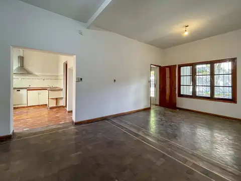 Casa en PH de 2 dormitorios con patio en planta baja