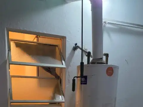 Depto Tipo Casa en Alquiler de 1 dormitorio