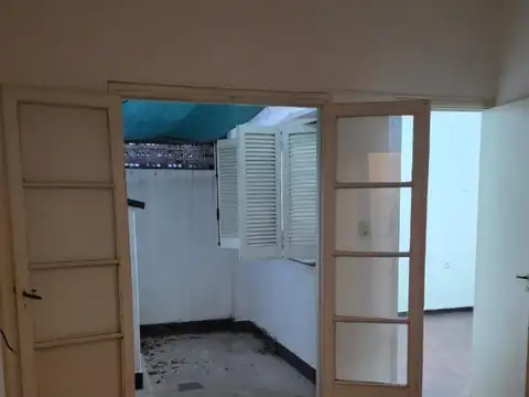 PH 2 amb en planta baja contrafrente con dos patios
