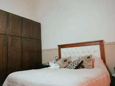 CASA EN VENTA 3 DORMITORIOS, QUINCHO Y PILETA