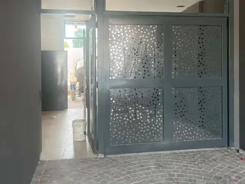 Intendente Witcomb 2800, Piso 2