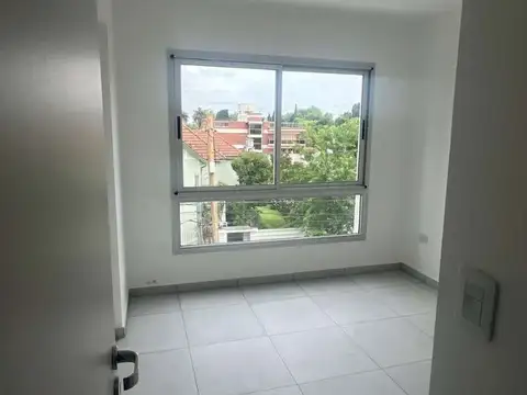 Departamento en Venta en Villa Ballester, USD 92.000