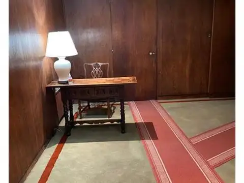 Parera 100, Piso P.B.