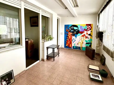 Departamento 6 ambientes con 2 baños