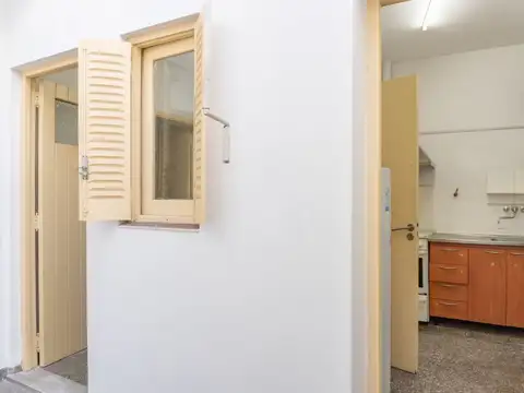 Depto Tipo Casa en Venta 56 años