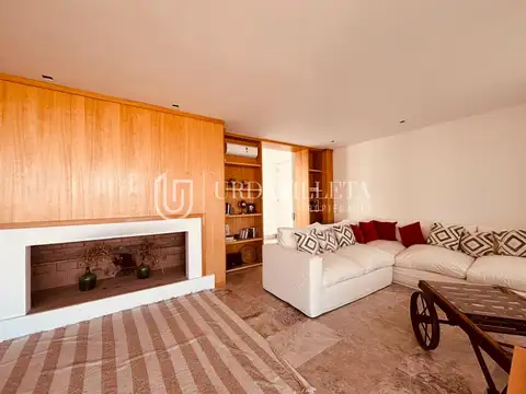 Casa en Alquiler en Pilara, USD 4.500