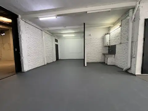 Local en Alquiler en Quilmes Oeste, $ 2.500.000