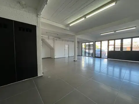 Local en Alquiler en Quilmes Oeste, $ 2.500.000