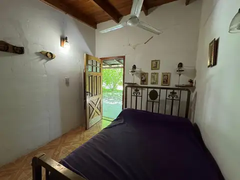 CASA QUINTA EN VENTA EN ABASTO 3 DORMITORIOS