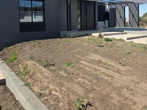 Casa a la Venta Apta Crédito en Cañitas Malagüeño