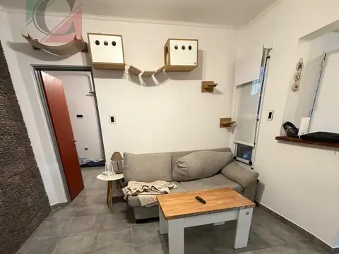 Depto Tipo Casa en Venta en Lanus Oeste, USD 60.000