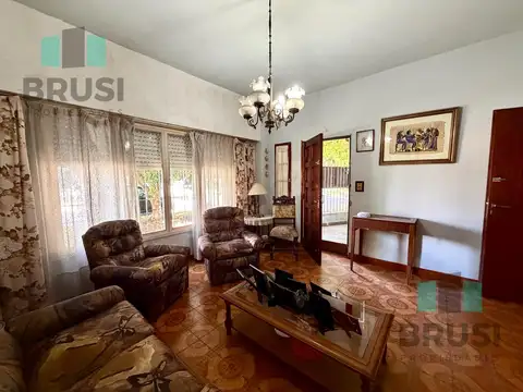Depto Tipo Casa en Venta con 1 cocheras