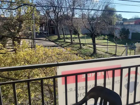 Depto Tipo Casa en Venta en Villa Ballester, USD 45.000