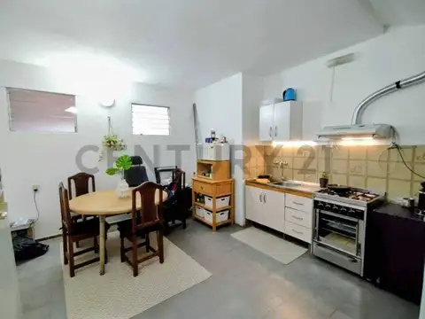 PH en venta 2 ambientes en Villa Dominico