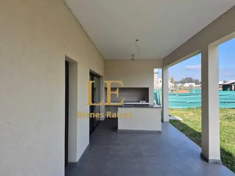 Casa en Venta en Pilar Del Este, USD 165.000