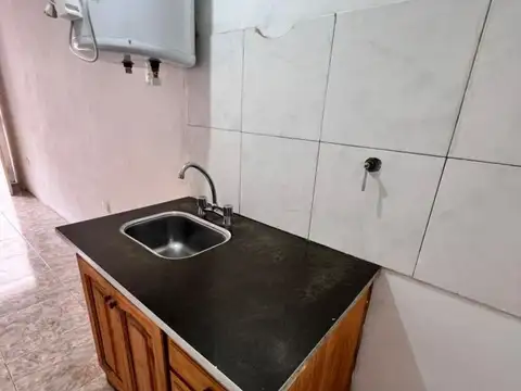 Depto Tipo Casa en Alquiler en José León Suárez, $ 500.000