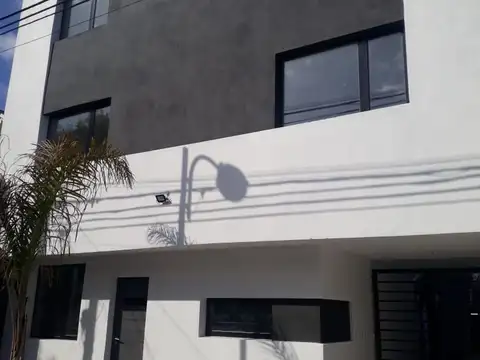 Depto-PH 2 amb en Venta 