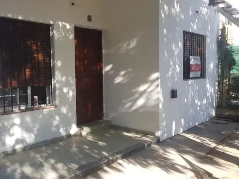 casa en Pilar alquiler 4 ambientes