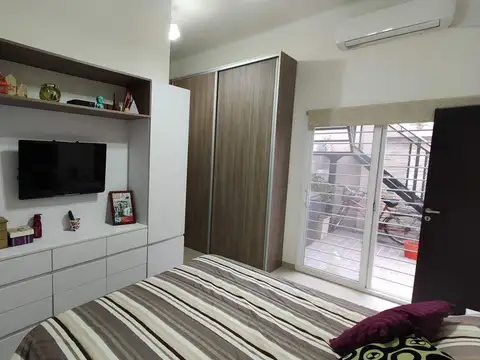 Depto Tipo Casa en Venta 5 años