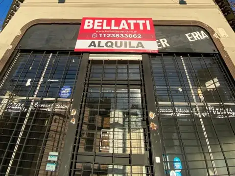 Local en Alquiler en Pompeya, $ 800.000