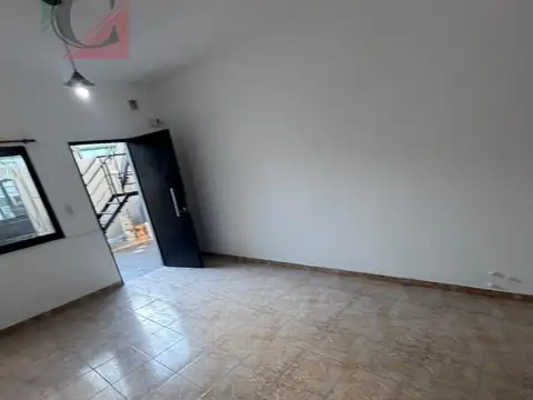 Casa en Alquiler en Lanús Oeste, $ 900.000