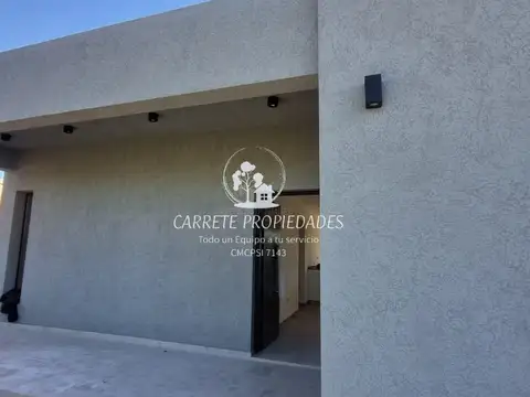 Casa 5 ambientes con 3 baños