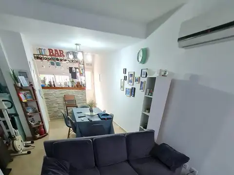 Depto Tipo Casa en Venta con 1 cocheras