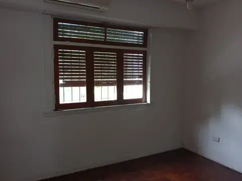 Casa en Venta en Mataderos, USD 245.000