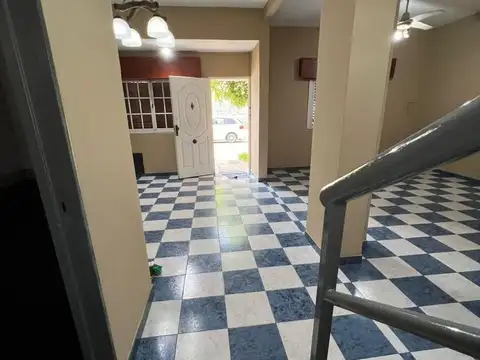 Depto Tipo Casa en Venta de 3 dormitorios