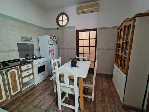 Depto Tipo Casa 4 ambientes con 2 baños