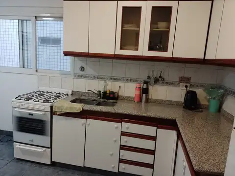 Departamento en Alquiler con 1 cocheras