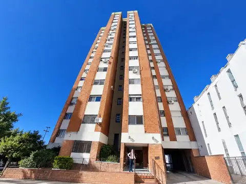 Impecable departamento Semi Piso en venta, en Vicente Lopez.
