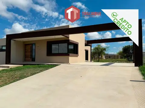 Imponente Casa Diseñada Para Quienes Buscan Confort, Modernidad y Elegancia.