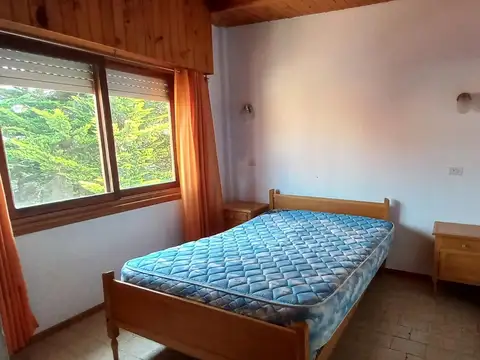 SE VENDE LUMINOSO Y CONFORTABLE DEPARTAMENTO 2 AMBIENTES 